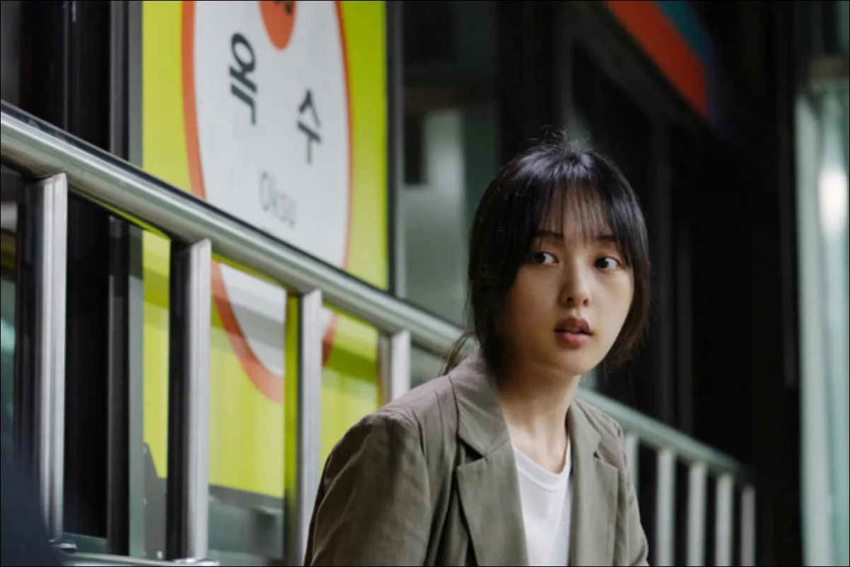 백설공주에게-죽음을-블랙아웃-실시간-김보라